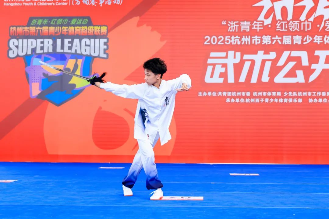 eacfd515d4e53bf8ba8df2072c0eb66.jpg