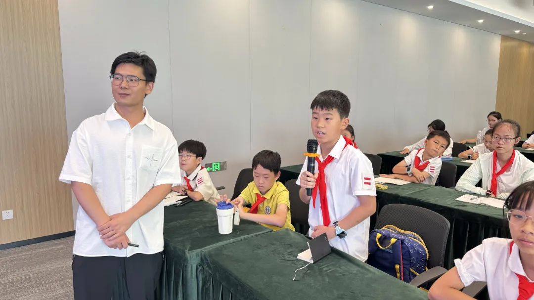 模拟政协提案讲座4.jpg